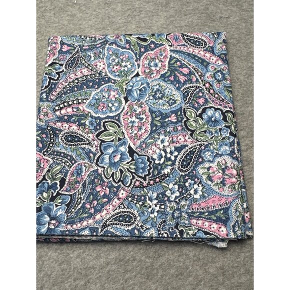 Paisley Floral Cotton Fabric Peter Pan Fabrics Inc 18"x22" Fat Quarter Blue Pink - Picture 2 of 4